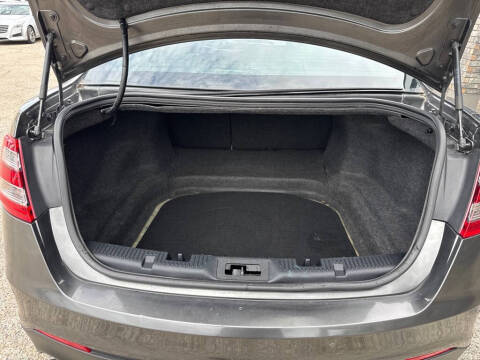 2018 Ford Taurus SEL