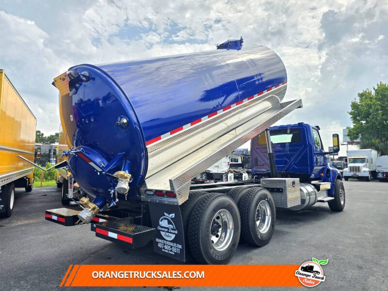 2023 International LT625