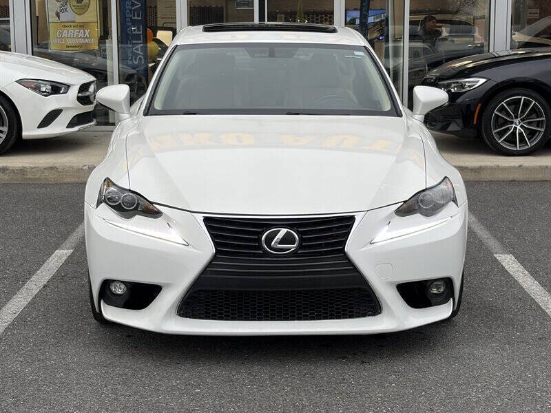 2016 Lexus IS 300