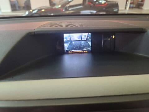 2014 Toyota Sienna LE 7-Passenger Auto Access Seat