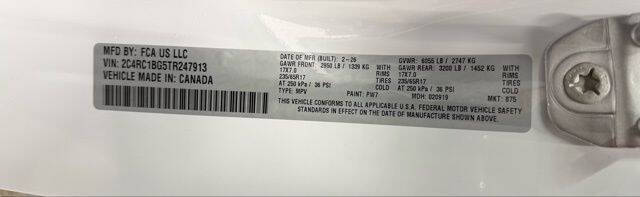2026 Chrysler Pacifica Select