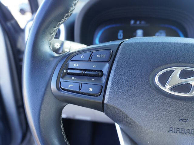 2023 Hyundai Venue SEL