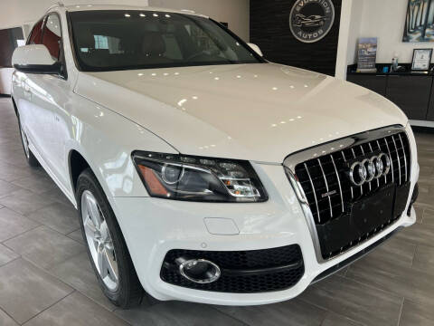 2011 Audi Q5 for sale at Evolution Autos in Whiteland IN
