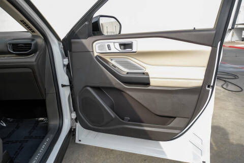 2020 Ford Explorer Platinum