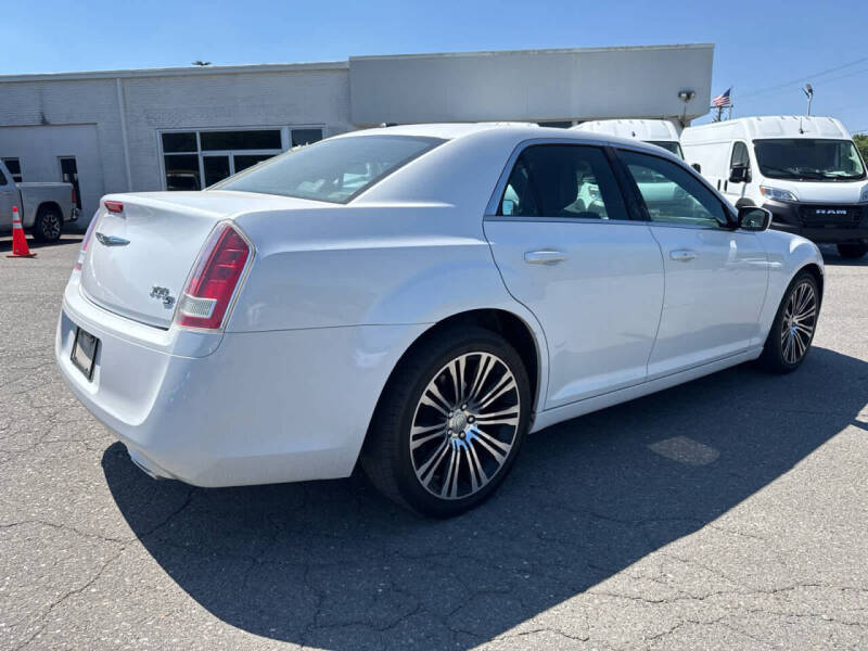 2014 Chrysler 300 S
