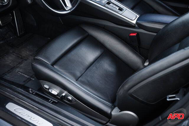 2017 Porsche 911 Carrera