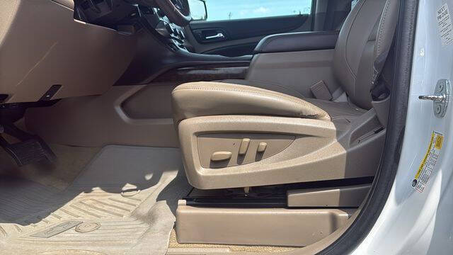 2017 Chevrolet Suburban LT