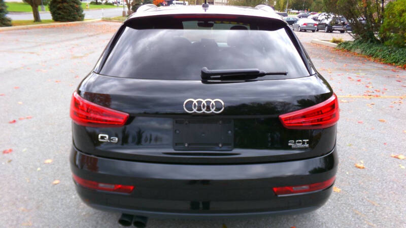 2017 Audi Q3 2.0T quattro Premium Plus