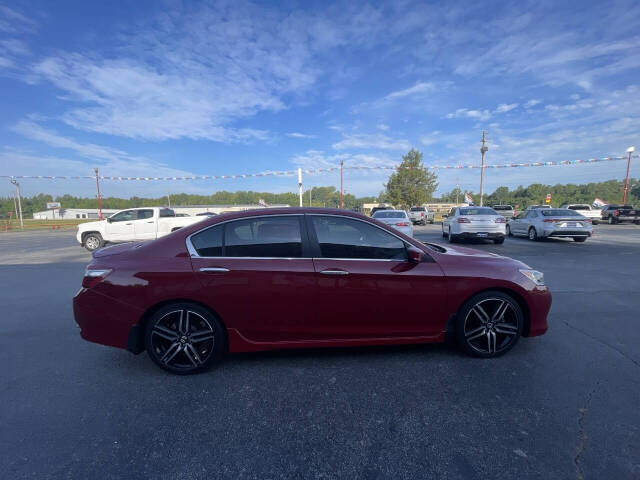 2017 Honda Accord for sale at King Kars in Corinth, MS