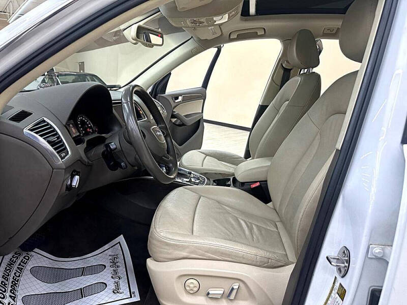 2015 Audi Q5 2.0T quattro Premium Plus