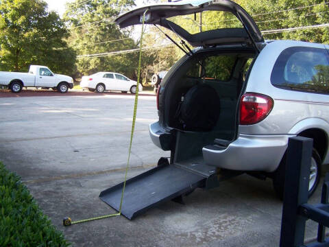 2005 Dodge Grand Caravan SE