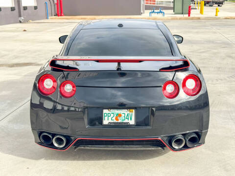 2016 Nissan GT-R Premium