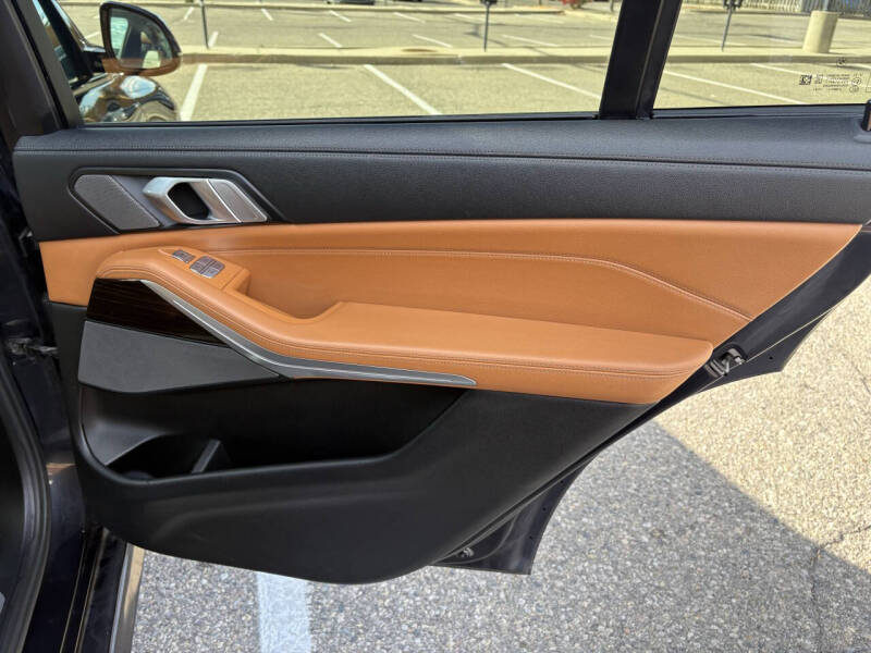 2019 BMW X7 xDrive50i