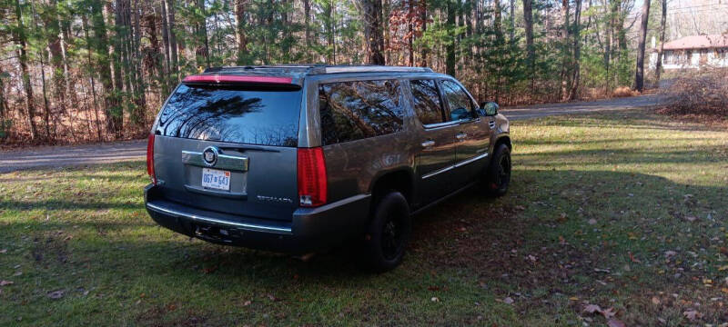 2011 Cadillac Escalade ESV Premium