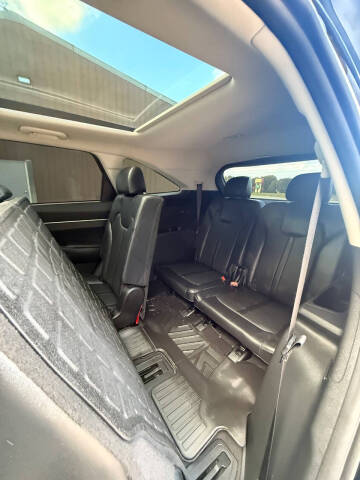 2022 Kia Sorento S