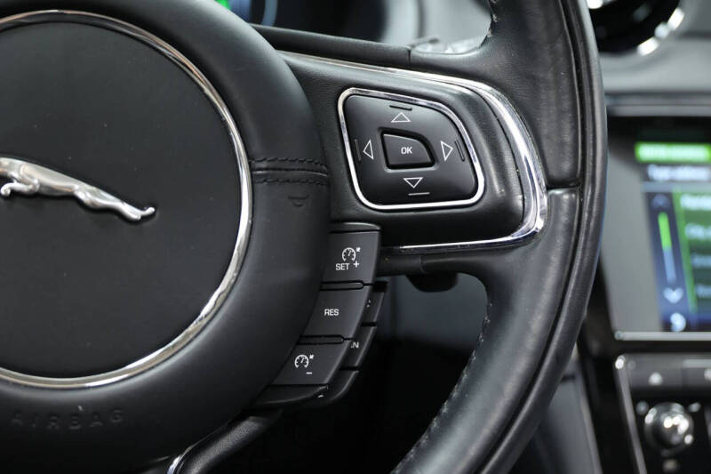 2017 Jaguar XJ Supercharged