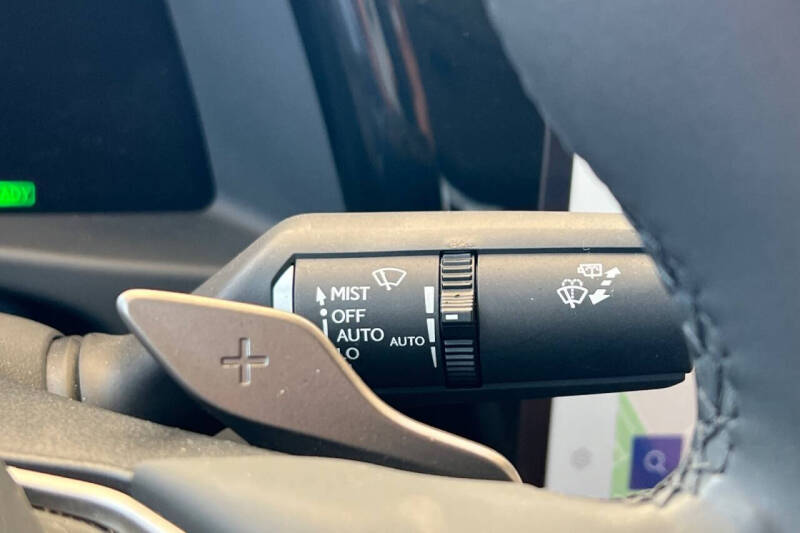 2023 Lexus RZ 450e Luxury