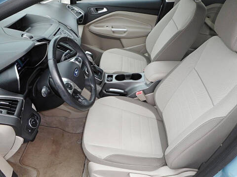 2013 Ford C-MAX Hybrid SE