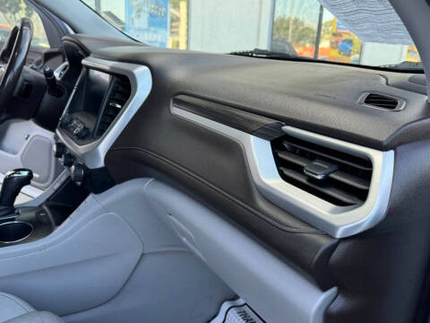 2019 GMC Acadia SLT-1