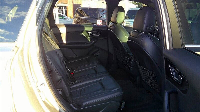 2017 Audi Q7 2.0T quattro Premium Plus