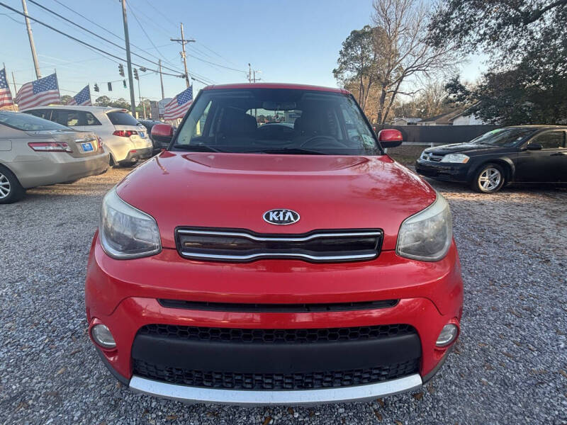 2017 Kia Soul +