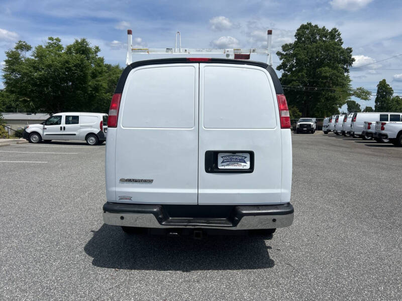 2017 Chevrolet Express 2500