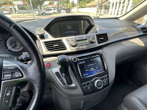 2015 Honda Odyssey Touring Elite