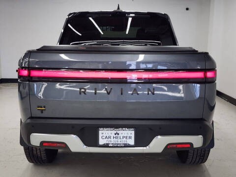 2023 Rivian R1T Adventure