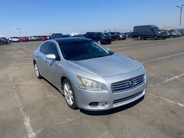 2013 Nissan Maxima for sale at GLOBAL VEHICLE EXCHANGE LLC in Somerton, AZ