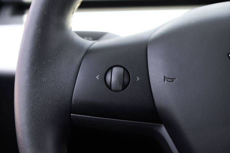 2024 Tesla Model Y Performance