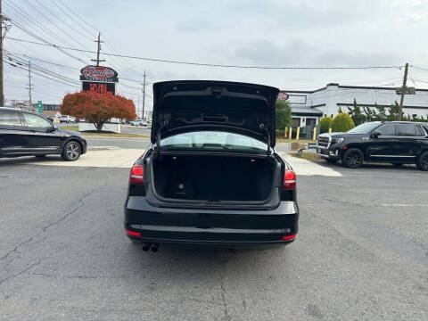 2017 Volkswagen Jetta 1.8T Sport