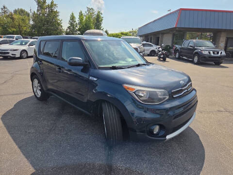 2017 Kia Soul +