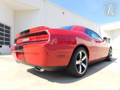2011 Dodge Challenger SRT8 392