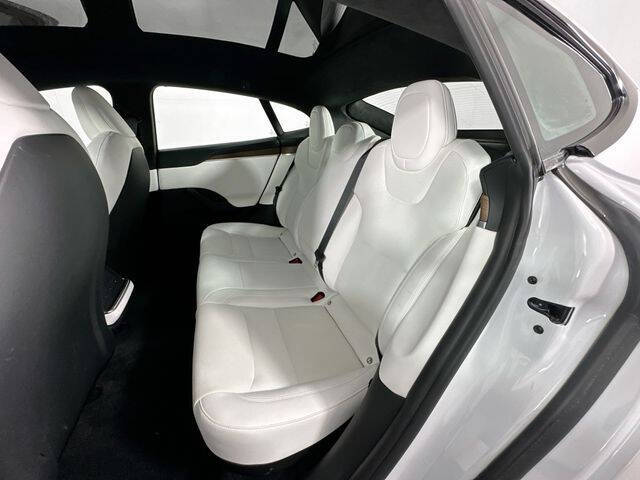 2022 Tesla Model S
