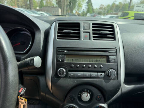 2014 Nissan Versa Note S Plus