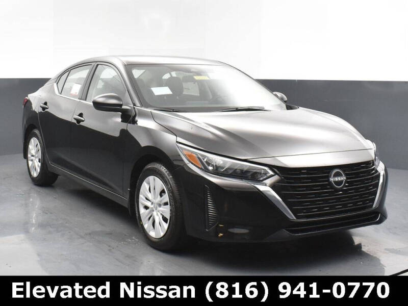 2025 Nissan Sentra S's photo