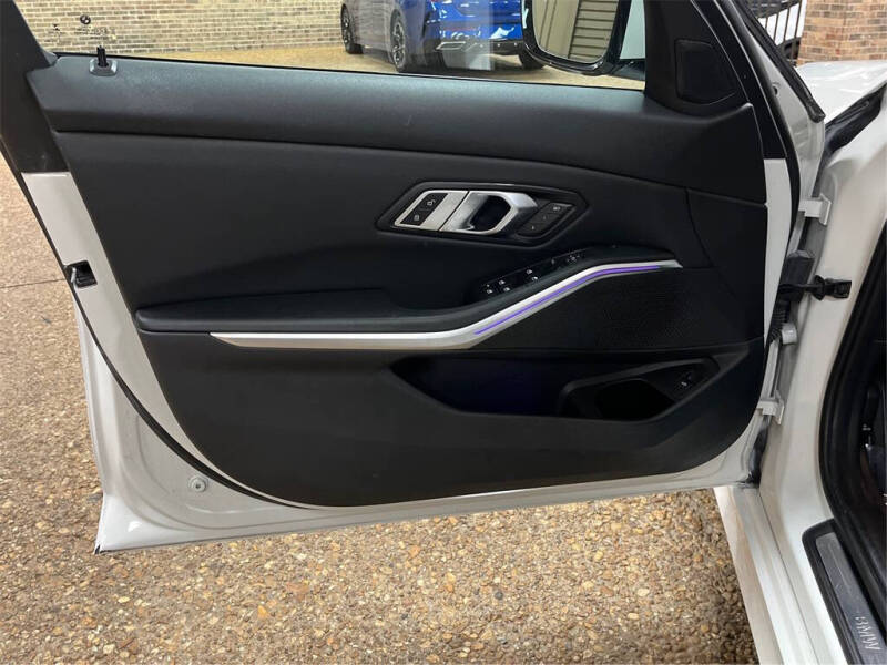 2022 BMW 3 Series 330i