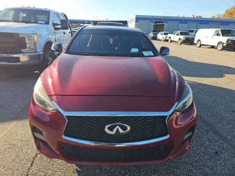 2017 Infiniti QX30 Sport