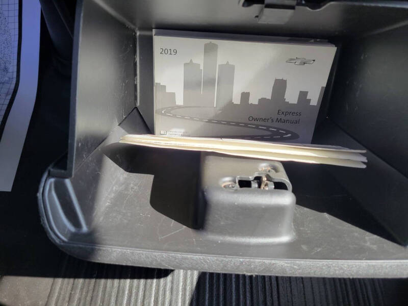 2019 Chevrolet Express 2500