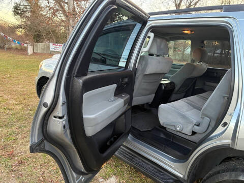 2013 Toyota Sequoia SR5