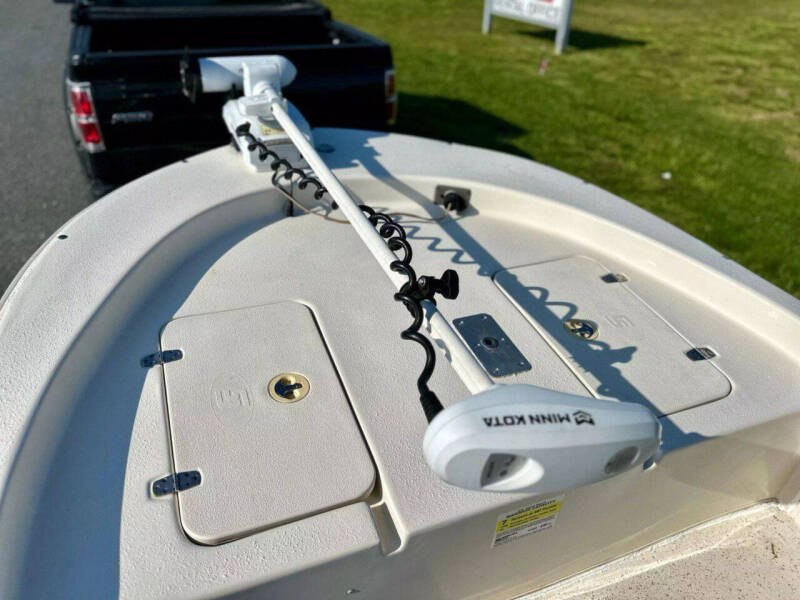 2018 Carolina Skiff JVX 18