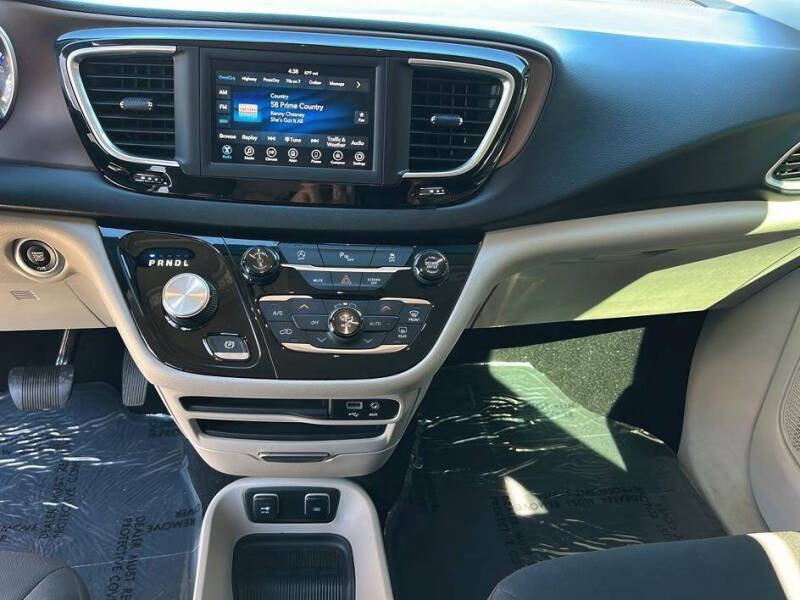 2018 Chrysler Pacifica Touring Plus