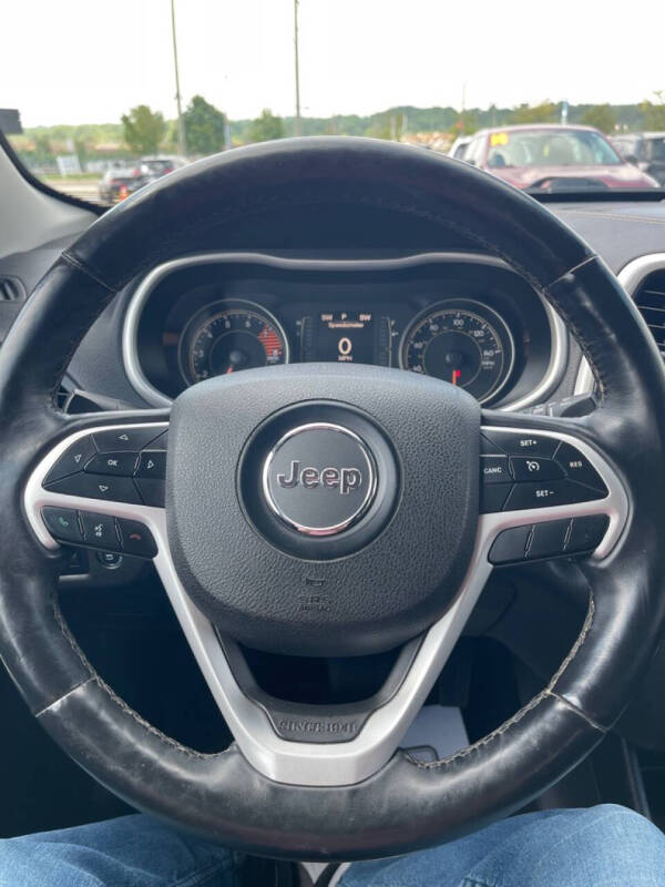 2018 Jeep Cherokee Latitude Plus