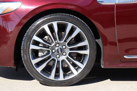 2018 Lincoln Continental Select