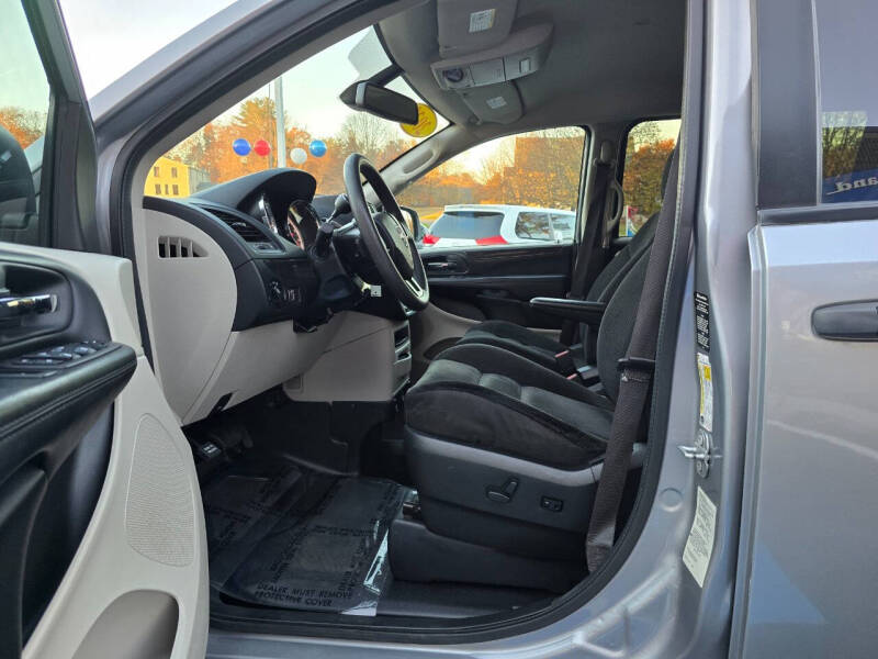 2020 Dodge Grand Caravan SE