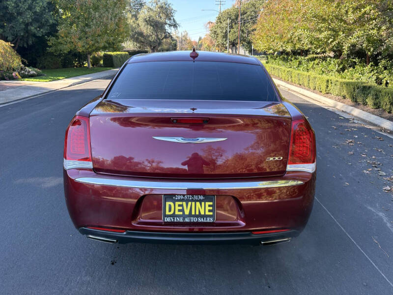 2020 Chrysler 300 Limited