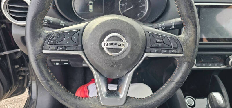 2020 Nissan Versa SR