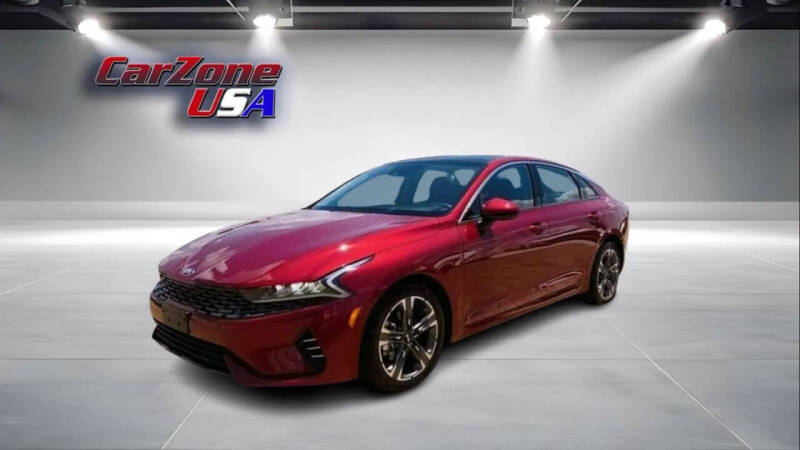 2021 Kia K5 EX's photo