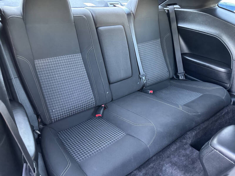 2018 Dodge Challenger SXT