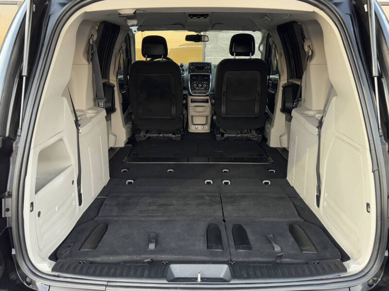 2016 Dodge Grand Caravan SE